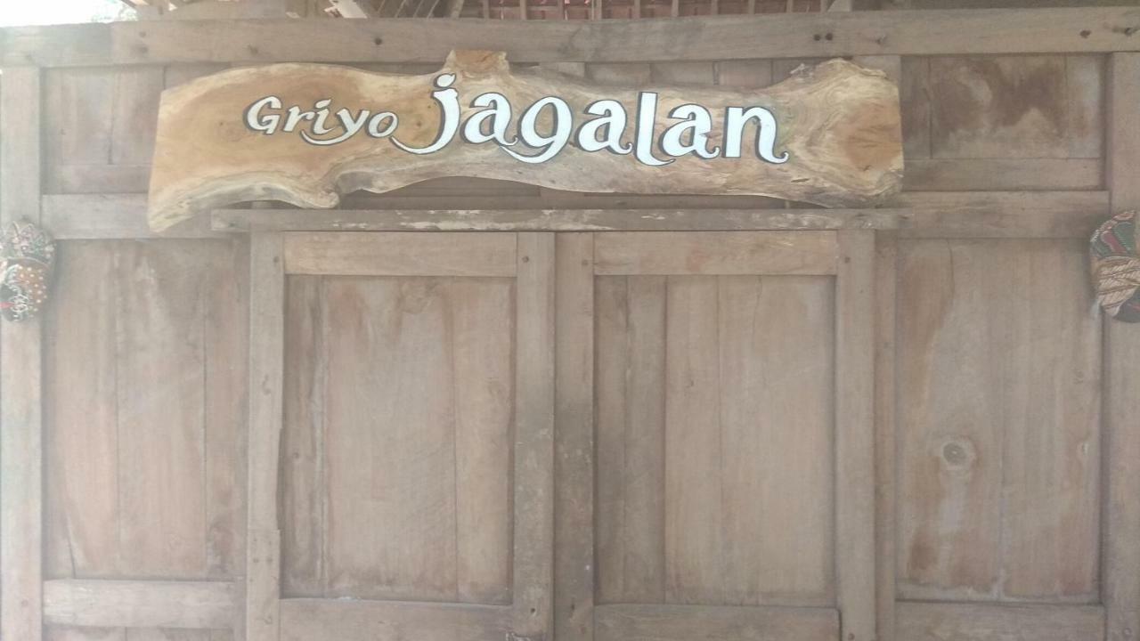 Griyo Jagalan Apartment Magelang Exterior foto